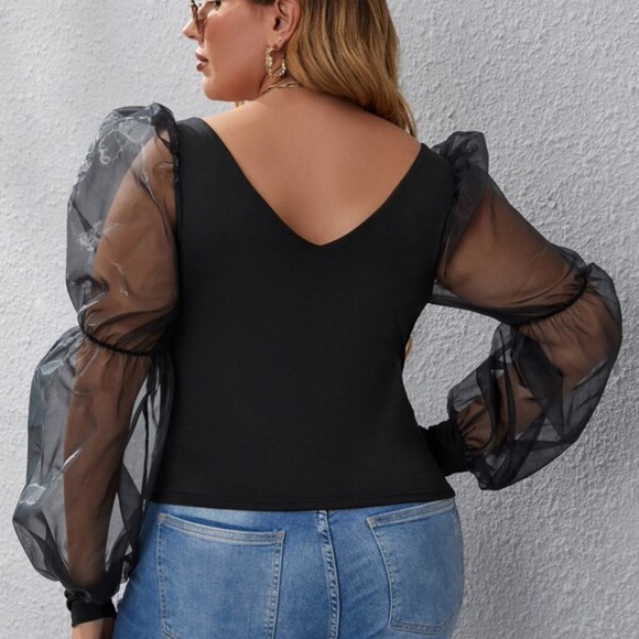 Plus Black Sweetheart Neck Puff Sheer Sleeve Blouse - Picture 3 of 4